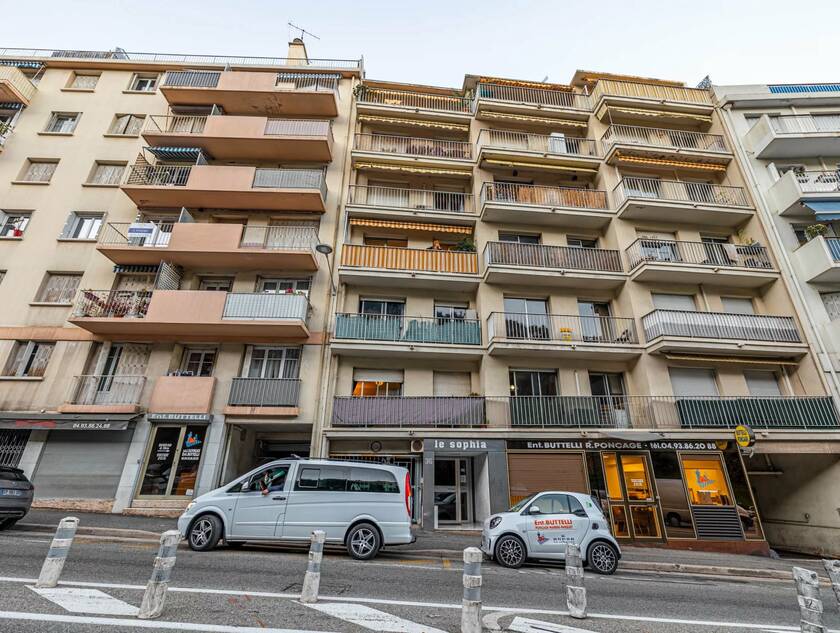 Winter Immobilier - квартира - Nice - Bas Fabron - Nice - ddba5d14990cc36dae7b9da4ad0ab928_a8842f27c5_1920