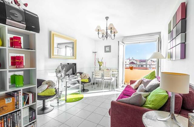 Winter Immobilier - Appartement - Nice - Fleurs Gambetta - Nice - 0fc91d83103773661f3b83f0c3f69d11_e108655e4b_1920-original