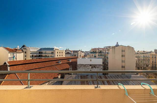 Winter Immobilier - Appartamento  - Nice - Fleurs Gambetta - Nice - 1160174305638f6c8cd88608.11920309_1920.webp-original