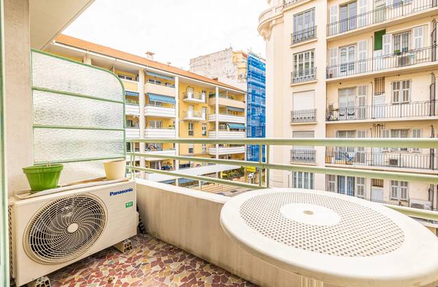 Winter Immobilier - Apartment - Nice - Fleurs Gambetta - Nice - 177435943063a1b63d2ec3b4.59941138_1920.webp-original