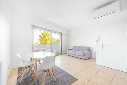 Winter Immobilier - Apartment - Nice - Port - Saint-Laurent-du-Var - 819db16c6dbb81e300110e3b9fc21bbc_7679ba688e_1920