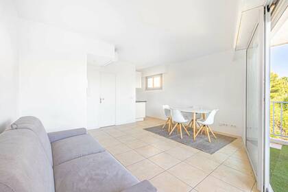 Winter Immobilier - Appartement - Nice - Port - Saint-Laurent-du-Var - de7abf4e8da80d32687156ef3ec20a1a_0590bc9842_1920