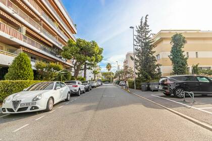 Winter Immobilier - Appartement - Nice - Port - Saint-Laurent-du-Var - c759a98495665e682603e93fbf1f40a8_0a7465d0c2_1920