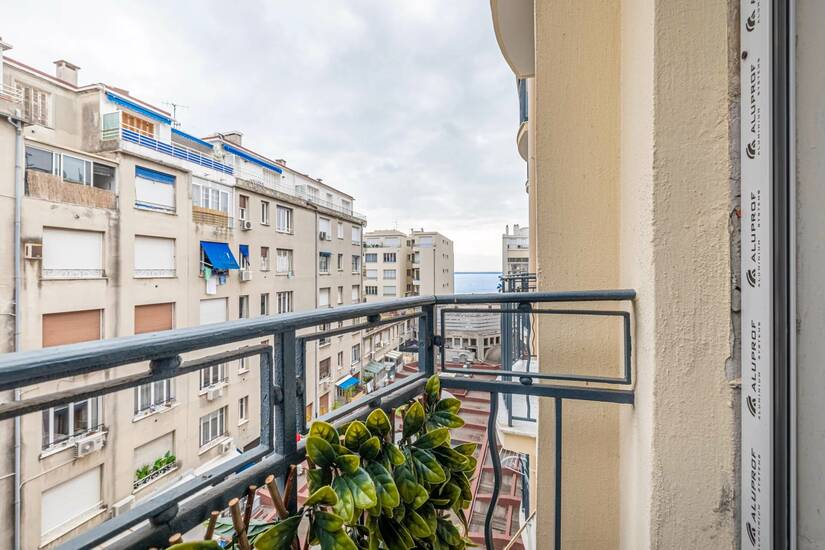Winter Immobilier - Apartment - Nice - Fleurs Gambetta - Nice - 2f6e81f1f23ac19e736960e92413ea7b_1705973694_1920