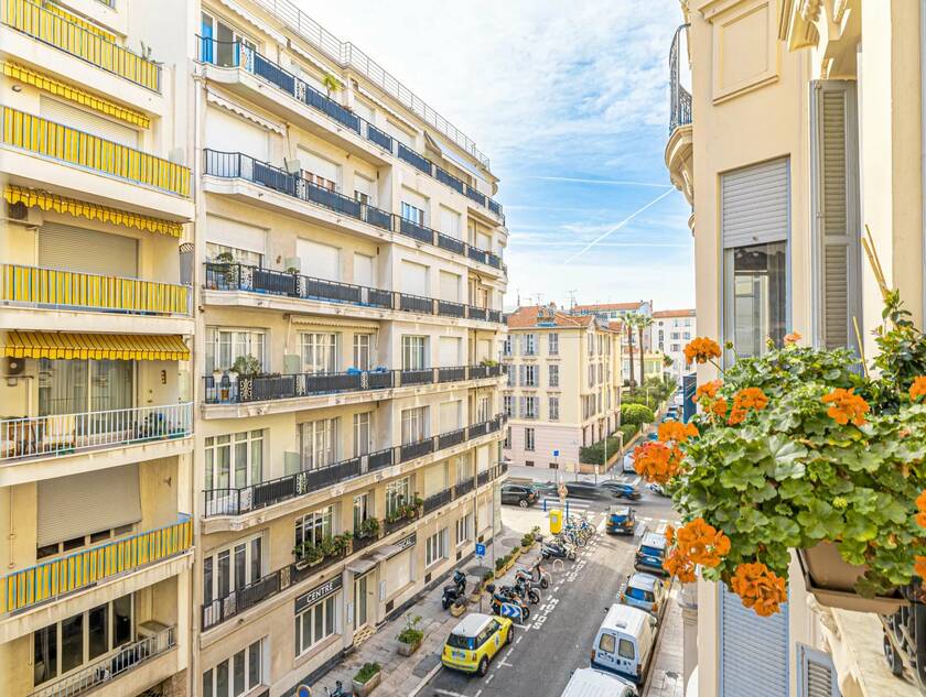 Winter Immobilier - Apartment - Nice - Fleurs Gambetta - Nice - b4795843a88cd17f0409efd533f22e41_5d8b97873c_1920