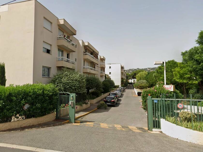 Winter Immobilier - Garage parking - Vallauris - 526b1dfbd40d4b7ee0a0d03024a04876_80e5262fed_1920