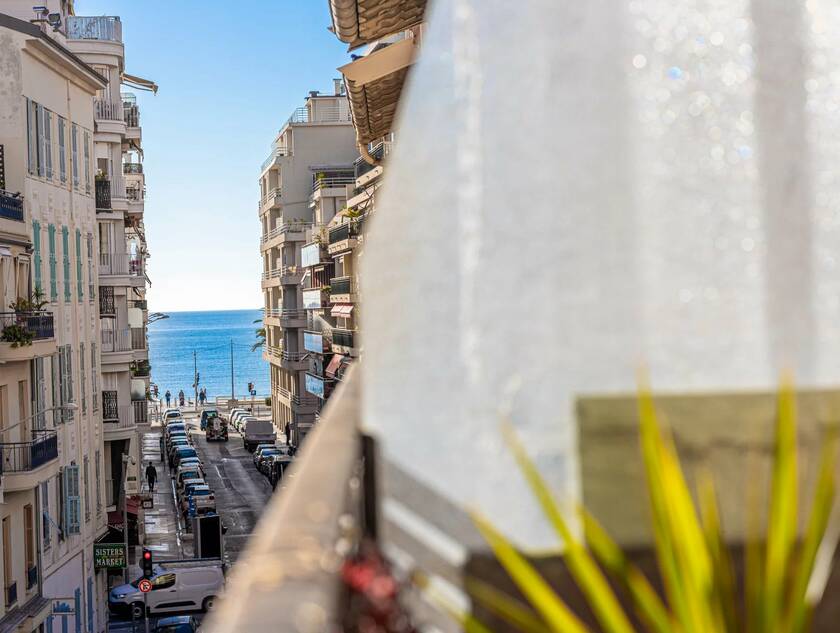 Winter Immobilier - квартира - Nice - Fleurs Gambetta - Nice - ca7b2613897baa6646b6bd0a3dcfa62d_317aa75484_1920
