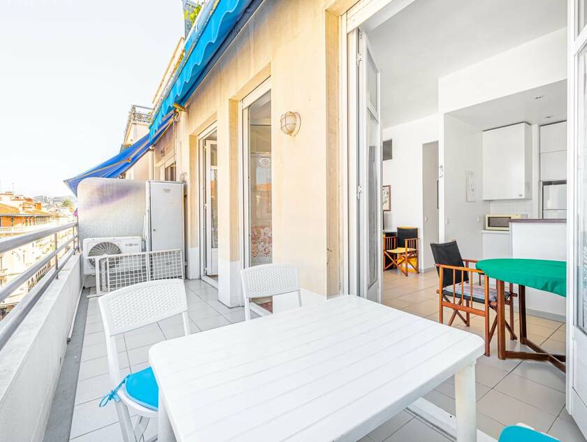 Winter Immobilier - Appartement - Nice - Carré d'or - Nice - 0e99535f77fd88ec3ec7ebf2ba637a1c_31f4780d6b_1920