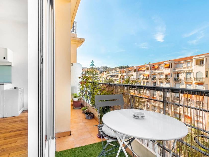 Winter Immobilier - Appartement - Nice - Fleurs Gambetta - Nice - eb59d142c7e2891505a486795ce66a23_1971c83162_1920
