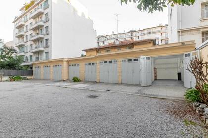 Winter Immobilier - Parking - Nice - Fleurs Gambetta - Nice - d86ef515-9bc6-4613-a9db-2b1ec67165df