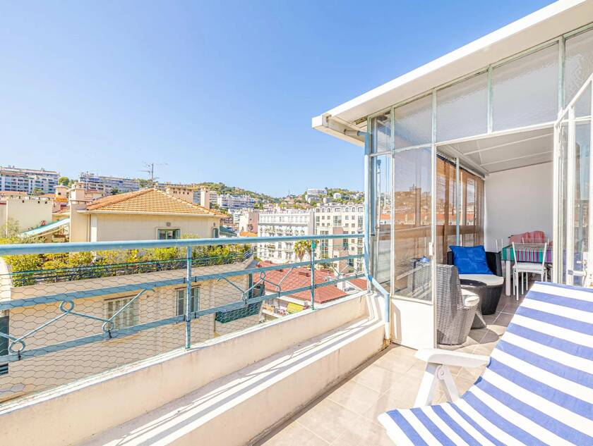 Winter Immobilier - квартира - Nice - Fleurs Gambetta - Nice - 0311540a089ff6de584d9a8fca80bd7a_0ba579c622_1920