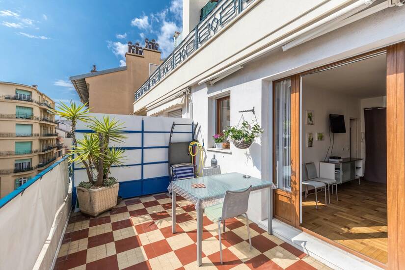 Winter Immobilier - Appartement - Nice - Fleurs Gambetta - Nice - d9124d526a0c53fe3302e6c3d715bd96_8cbe06765b_1919-original