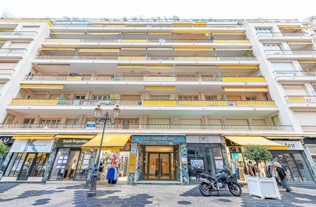 Winter Immobilier - Appartement - Nice - Carré d'or - Nice - 381c71b9e5360212f4369aa1f1126d60_caa42d012a_1920-original