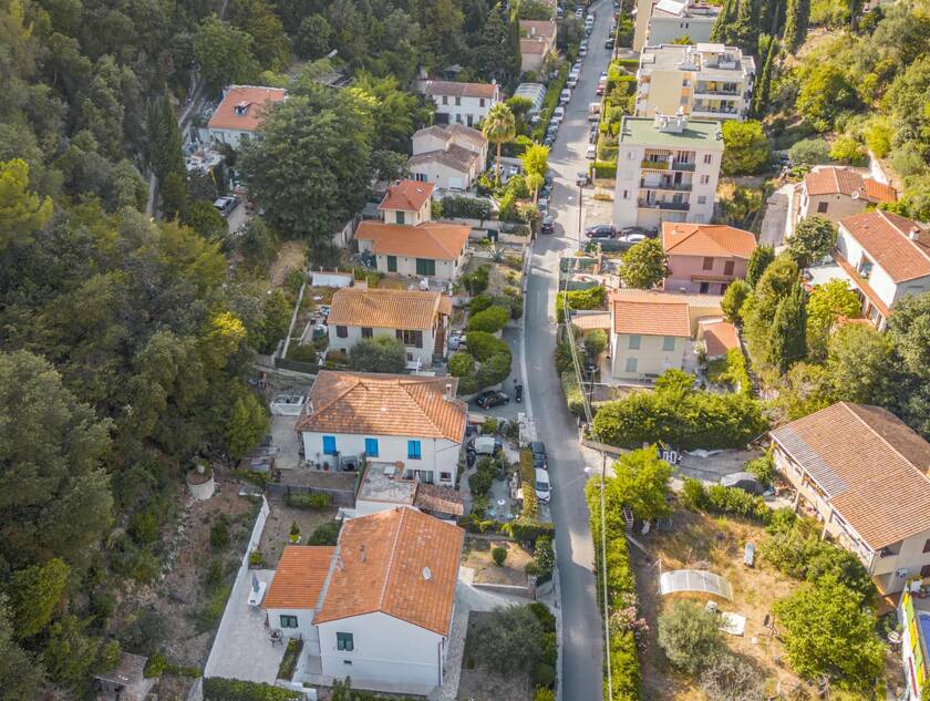 Winter Immobilier - Дом / Вилла - Nice - Fabron - Nice - 8c958e77f1cdd370f4d4b465e86bc6bc_164a7a376e_1920