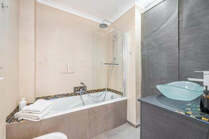 Winter Immobilier - Appartement - Nice - Fleurs Gambetta - Nice - 2bead9dd481ca0e05290be81d9c81eec_f7afadd52d_1920