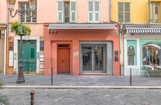 Winter Immobilier - Commercial - Vieux Nice - Nice - b23ced1a-cfa3-453e-86df-50924b76e579