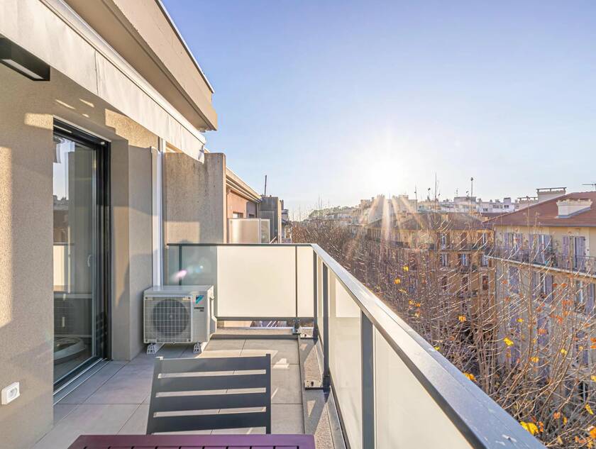 Winter Immobilier - квартира - Nice - Riquier - Nice - 9d0a1b62ec7c9190a60a58734e424788_1bee1f18a2_1920