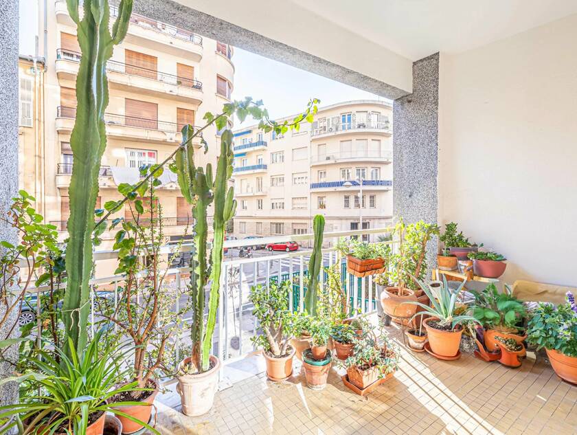 Winter Immobilier - квартира - Nice - Fleurs Gambetta - Nice - 5dc96004adaeb01ac5720a2564511a9e_1712f30a5b_1920-original