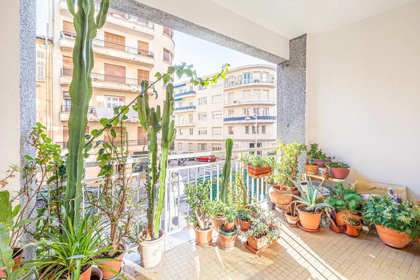 Winter Immobilier - Apartment - Nice - Fleurs Gambetta - Nice - 5dc96004adaeb01ac5720a2564511a9e_1712f30a5b_1920