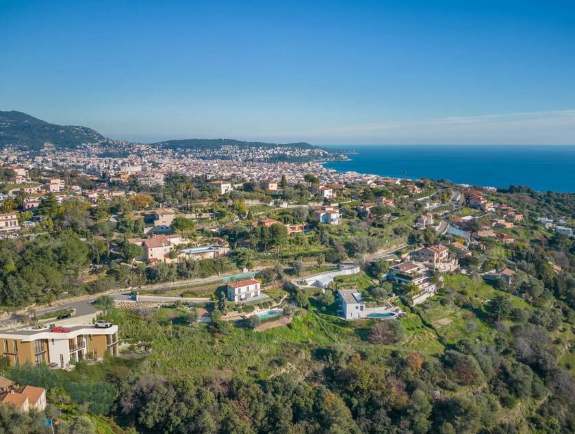 Winter Immobilier - Casa/ Villa - Nice - Estienne d’Orves / Parc Imperial / Pessicart - Nice - 3eb007a5e568285ca423a15f9940f53d_2b93a5b17b_1920