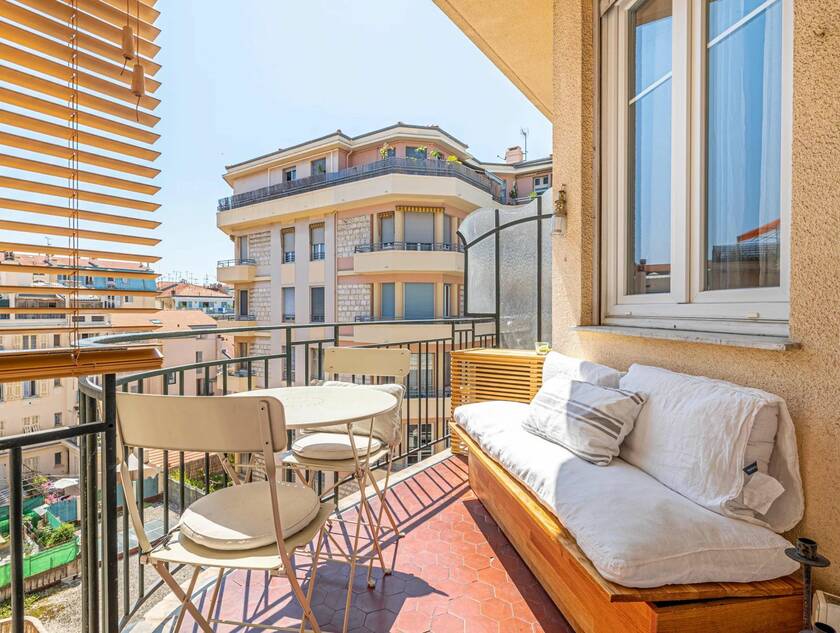 Winter Immobilier - Appartement - Nice - Carabacel / Hotel des Postes - Nice - 1929d87b-af86-49d8-99f7-4e14de689251