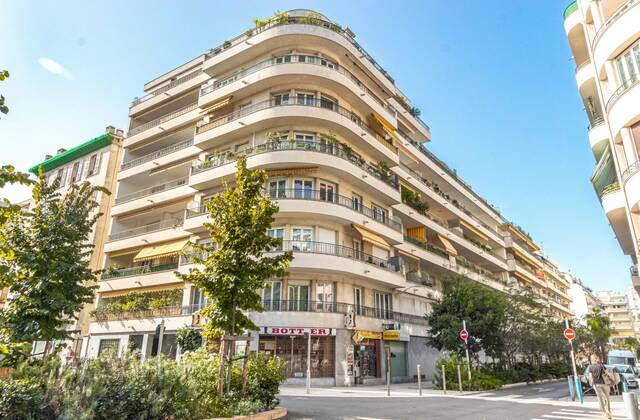 Winter Immobilier - Parcheggio / Box - Nice - Fleurs Gambetta - Nice - e16193402d5e13940a51112380a17725_f87101ab7d_1920-original