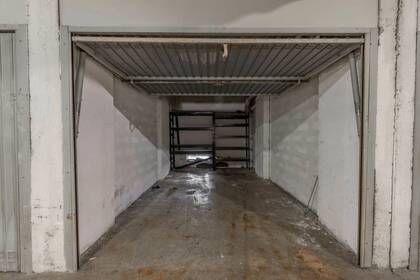 Winter Immobilier - Parcheggio / Box - Nice - Fleurs Gambetta - Nice - e3f7606ba59138382616fcdc093b04df_661bd97c47_1920-original