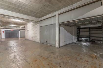 Winter Immobilier - Garage / Parking - Nice - Fleurs Gambetta - Nice - f30c350eaf33d6730906f84b77b74dfa_4dfaad55eb_1920