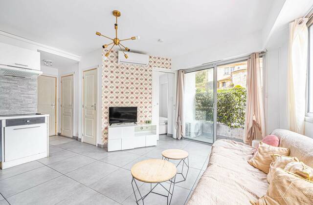Winter Immobilier - Appartamento  - Nice - Estienne d’Orves / Parc Imperial / Pessicart - Nice - 4dc9867cef69de1088a3faaab50b341f_c0158e4e0c_1920