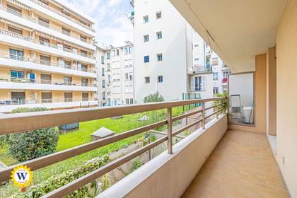 Winter Immobilier - квартира - Nice - Fleurs Gambetta - Nice - bffa5c670958281b4894d117a730639f_531fc89801_1920