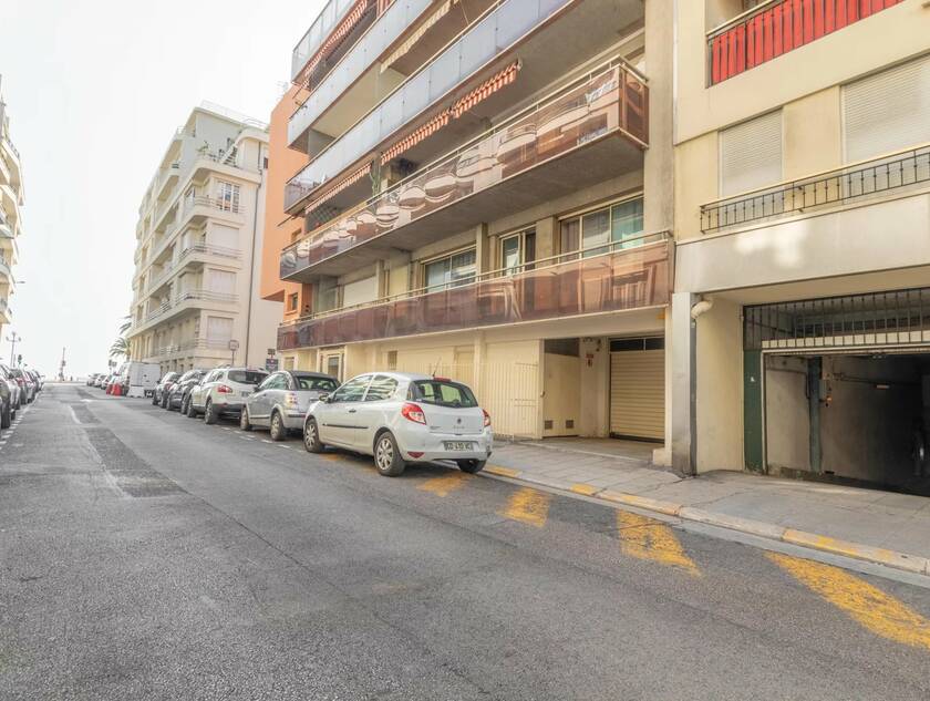 Winter Immobilier - Garage parking - Nice - Fleurs Gambetta - Nice - b0eb3b8f53e6cfe427ce61b4fb5c0e7f_2febefe3e6_1920-original