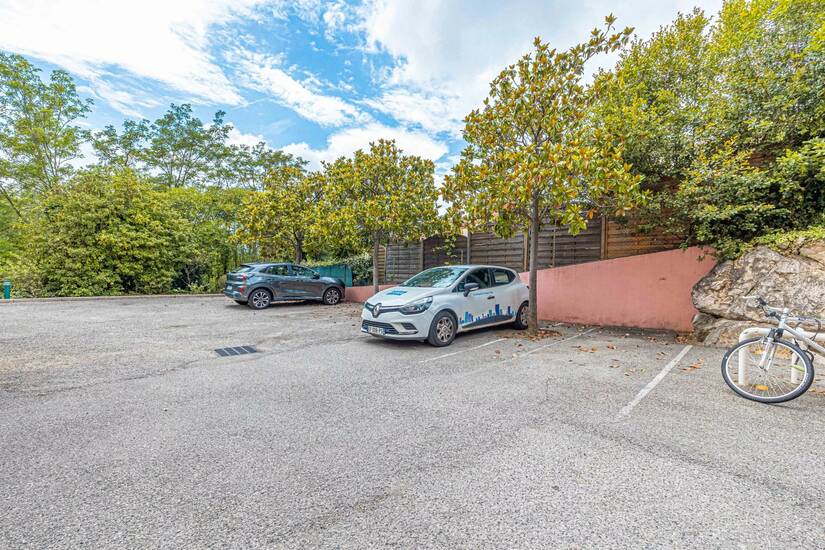 Winter Immobilier - Garage / Parking - Nice - Bas Fabron - Nice - 9125767a75330aba9228b6c37d1ac78b_fa83a7017f_1920