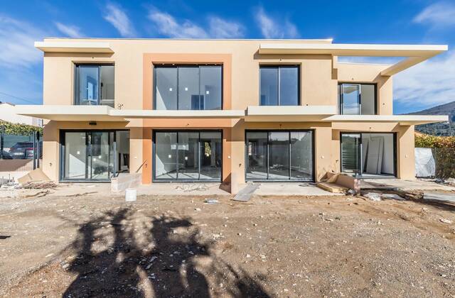 Winter Immobilier - Immeuble - Carros - 12ebd401a90dc97e7c431a36c66428ea_55ded21b2b_1920