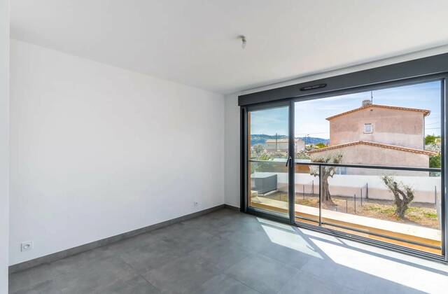 Winter Immobilier - Immeuble - Carros - c86057bef3aec13e646e7fc5adc23da5_7058cf7a66_1920