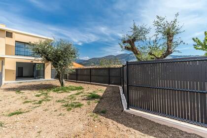 Winter Immobilier - Building - Carros - 0ee87db192166cf6161813deeda15aae_ab92d797bd_1920
