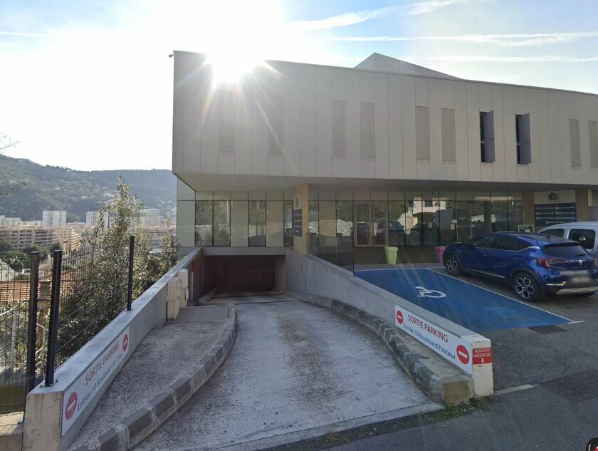 Winter Immobilier - Parcheggio / Box - Nice - Pasteur - Nice - 428880637220a676237dbed42746f917_979337e106_1873