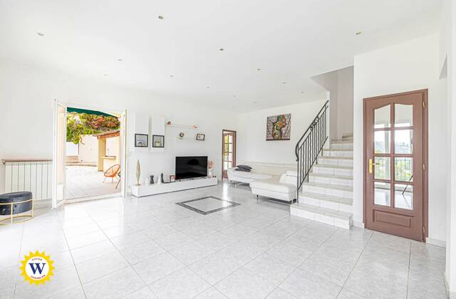 Winter Immobilier - House / Villa - Nice - 32be72815e6c07855749acb3374e8de7_a14ef22233_1920