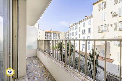 Winter Immobilier - Appartamento  - Nice - Fleurs Gambetta - Nice - 06d31bf4211d23d25d42315b8f3b1617_3764f23c3c_1920