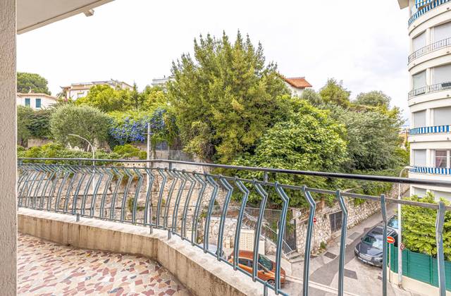 Winter Immobilier - Apartment - Nice - Estienne d’Orves / Parc Imperial / Pessicart - Nice - 165876e21fc4478f5552b97a8e8ae2ec_916516bced_1920