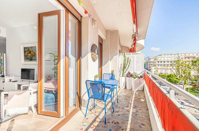 Winter Immobilier - Appartement - Nice - Carré d'or - Nice - 5caf8a92-e3c7-4e92-9691-66b915f70184