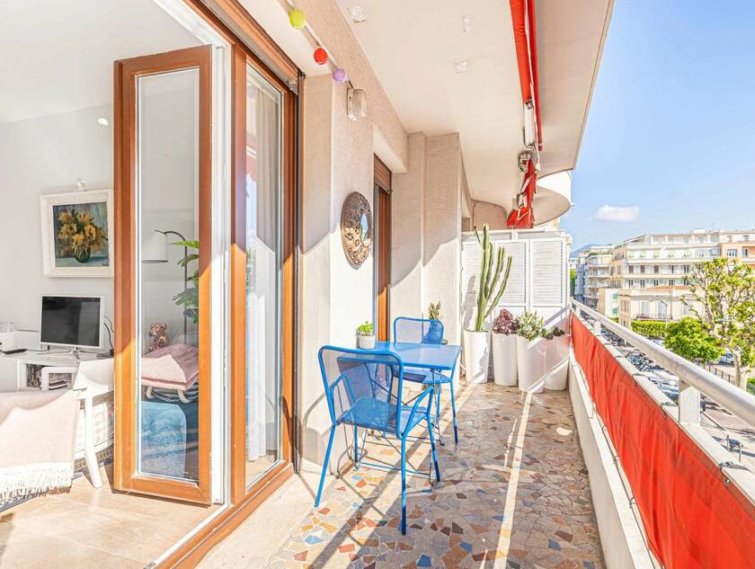 Winter Immobilier - Appartement - Nice - Carré d'or - Nice - 5caf8a92-e3c7-4e92-9691-66b915f70184