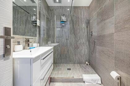 Winter Immobilier - Appartement - Nice - Carré d'or - Nice - e73b9842-c94f-4f42-9725-a5d94c6972c0