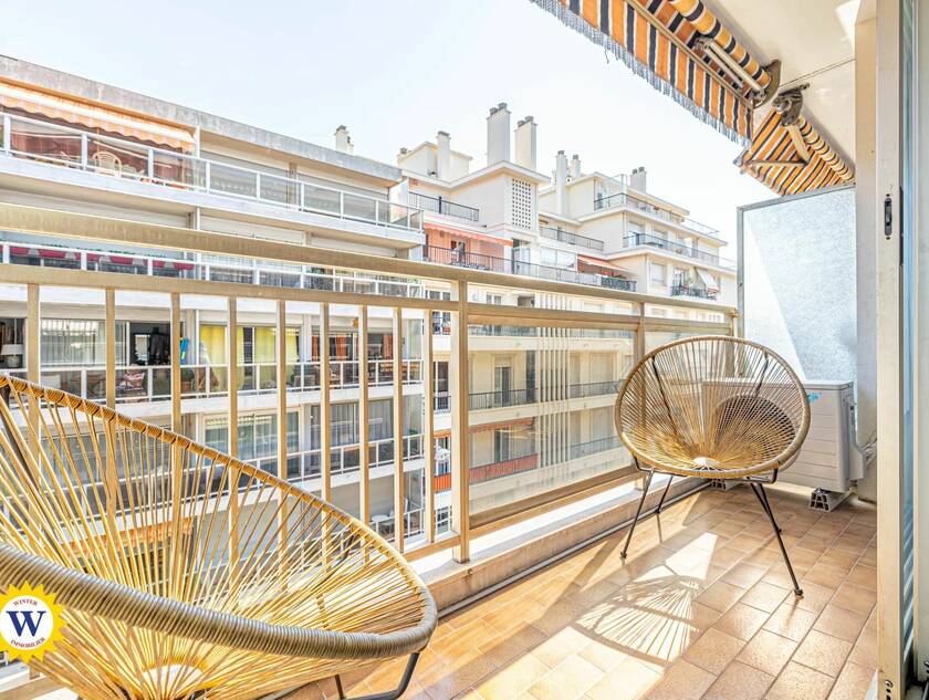 Winter Immobilier - Apartment - Nice - Carré d'or - Nice - 04c76d8c-0d0b-4f73-8158-b16346a2dc0f