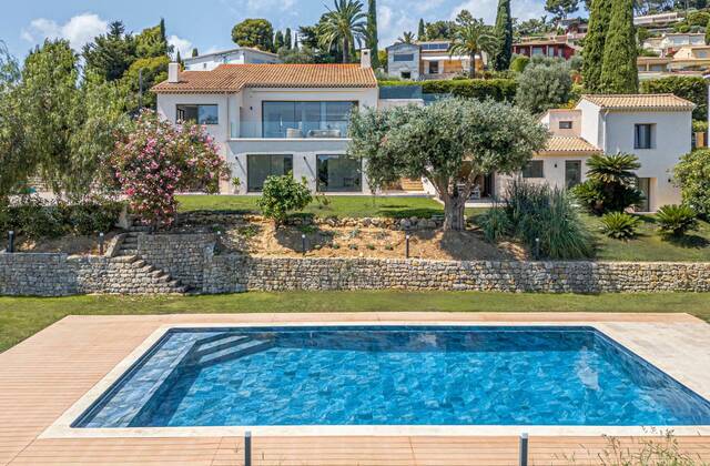 Winter Immobilier - Maison - Vallauris - 71ed2600-4424-4ec9-8ff5-1c2f585c35fb