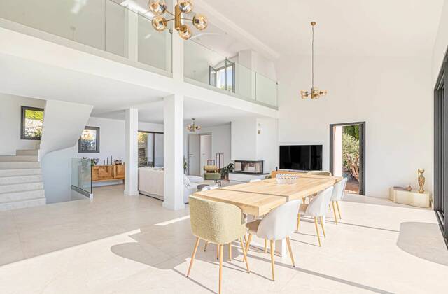 Winter Immobilier - Maison - Vallauris - 1465f3b9-539e-4bd9-af05-cdfb2977b6db
