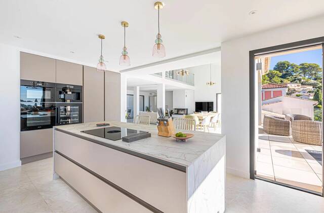 Winter Immobilier - Maison - Vallauris - 67981436-332e-4759-b50f-45130a552fe5