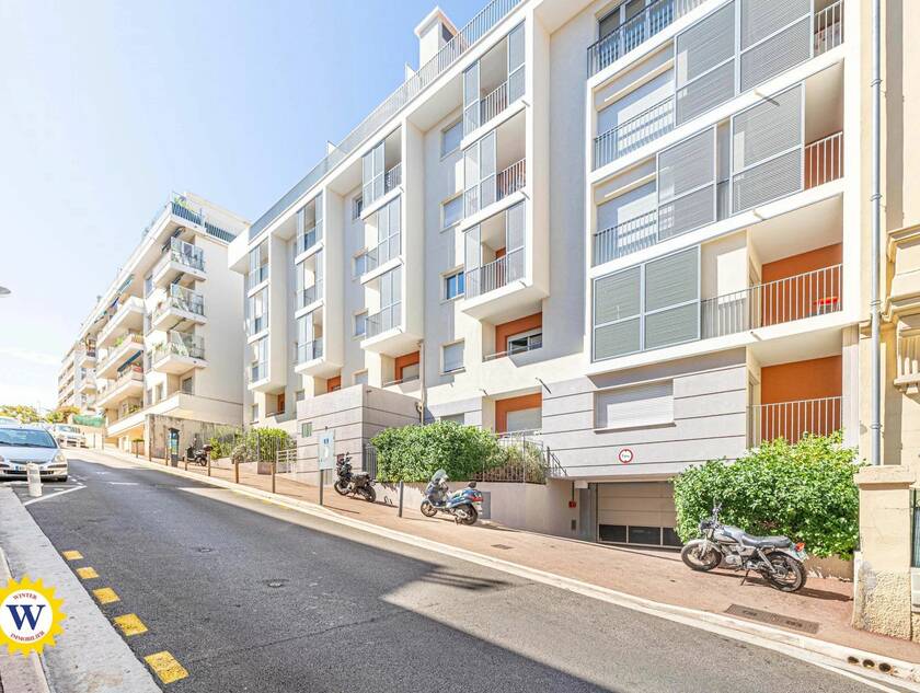 Winter Immobilier - Parking - Nice - Madeleine / Bornala - Nice - 686c00ab-11fa-4e49-ba84-00483f50c8db