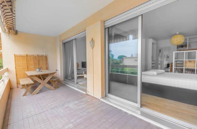 Winter Immobilier - Appartement - Vallauris - d9cbf0663ca6a11161a5cb3f3fd02c0f_ca2d2a9218_1920
