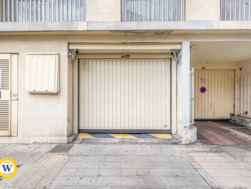 Winter Immobilier - Parcheggio / Box - Nice - Fleurs Gambetta - Nice - f8404e57ea46b75a88a5eecee76422f9_ae0fa41985_1920-original