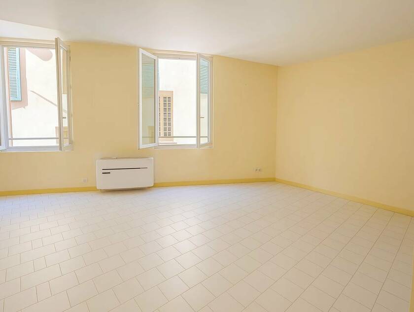 Winter Immobilier - Appartement - Vieux Nice - Nice - fca34a4fa98e8034093a01e489f91dbe_bad25a105f_1536